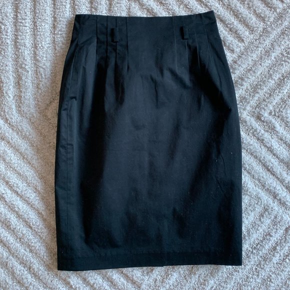 Club Monaco High Waisted Skirt, 2 - Picture 2 of 4